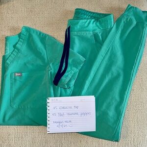 Surgical Green FIGS Scrub Set